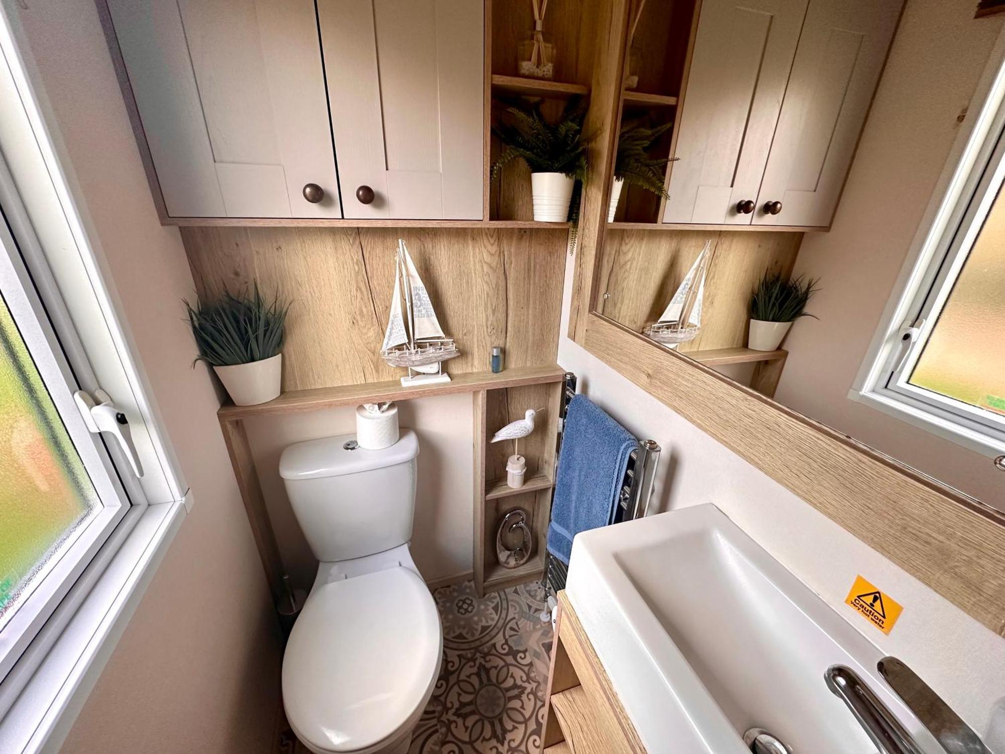 The Boat House, Hot Tub Lodge South Cerney Esterno foto